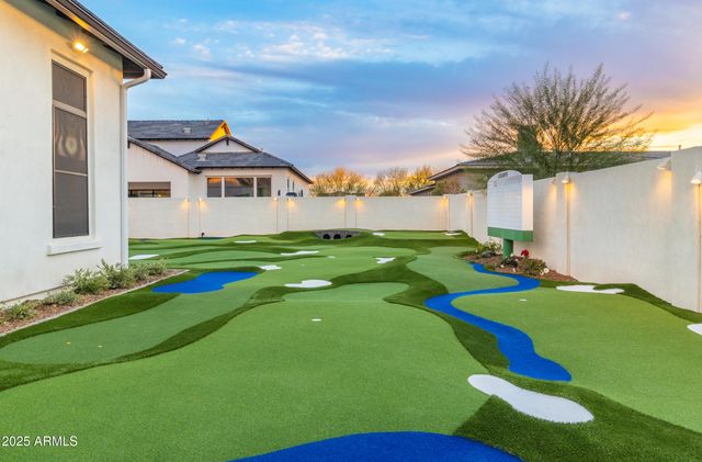 2753 E HUMMINGBIRD Way, Gilbert, AZ 85297