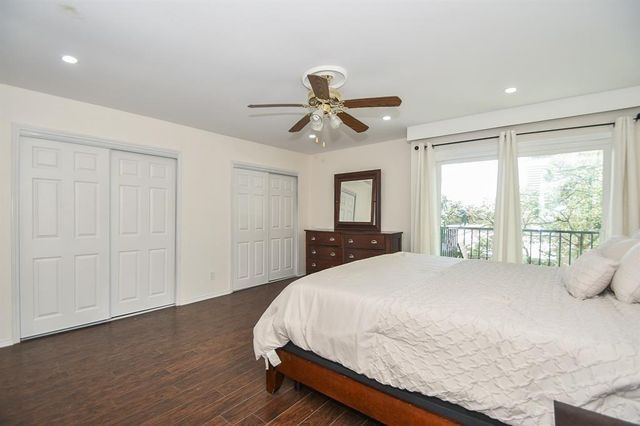 6304 Riverview Way, Houston, TX 77057