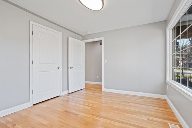 144 Lincoln Road 1, Lincoln, MA 01773