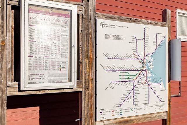 144 Lincoln Road 1, Lincoln, MA 01773