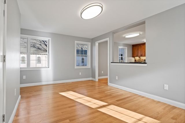 144 Lincoln Road 1, Lincoln, MA 01773