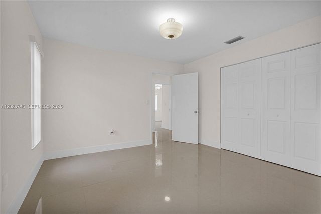 13546 SW 63rd Lane HW, Miami, FL 33183