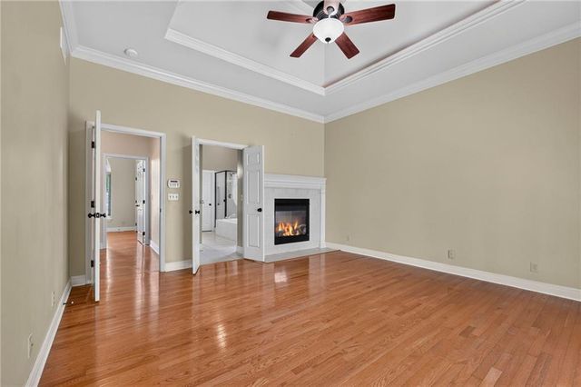1827 S Jones Court, Independence, MO 64057