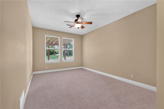1827 S Jones Court, Independence, MO 64057