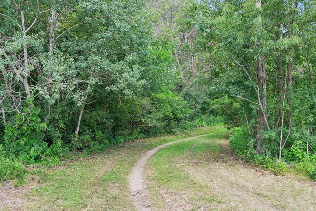 5216 102nd Trail N, Brooklyn Park, MN 55443