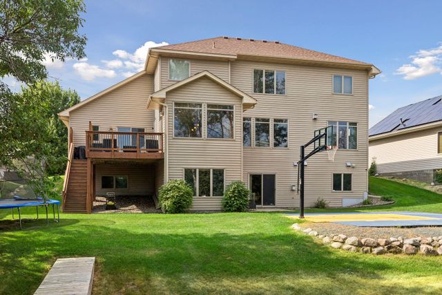 5216 102nd Trail N, Brooklyn Park, MN 55443