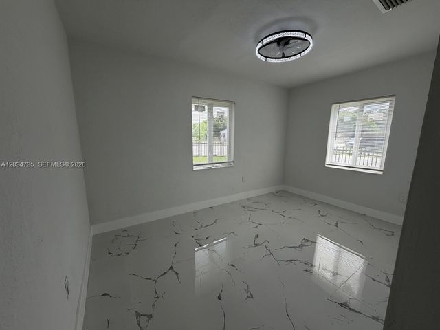 2800 NW 164th Street, Miami Gardens, FL 33054