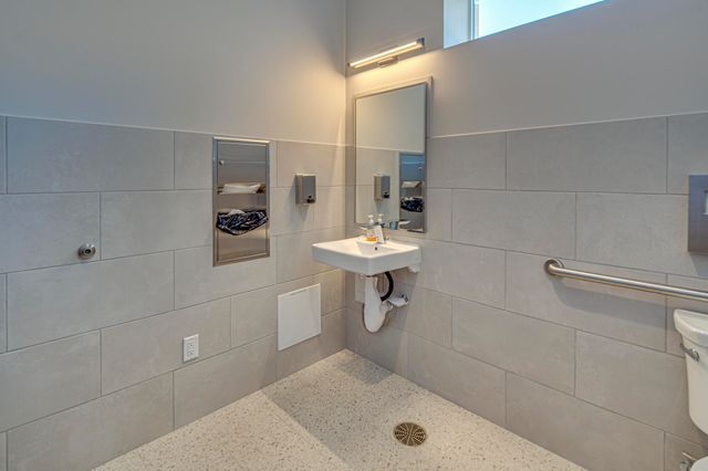 3095 NE Nipper Road, Bend, OR 97701