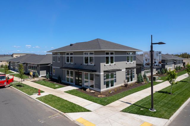 3095 NE Nipper Road, Bend, OR 97701