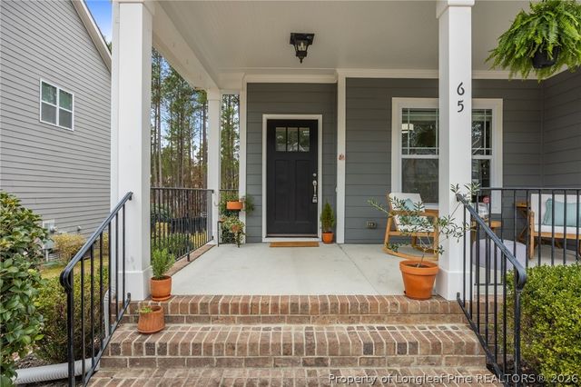 65 Valley Brook Lane, Spring Lake, NC 28390