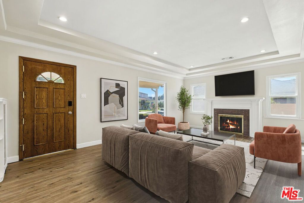 237 W Kelso Street, Inglewood, CA 90301