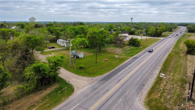 101 Wallace Street, Lone Oak, TX 75453