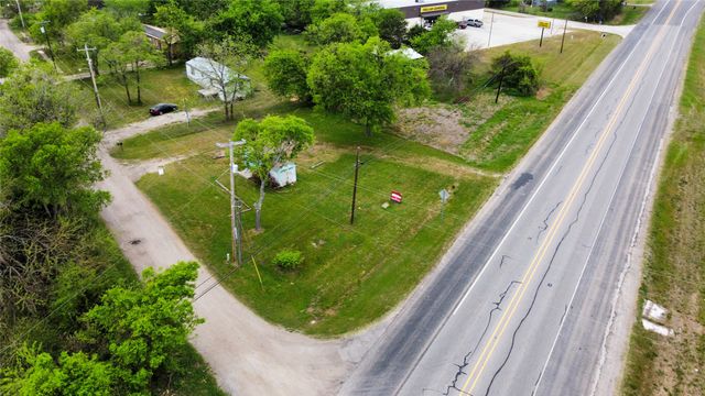 101 Wallace Street, Lone Oak, TX 75453