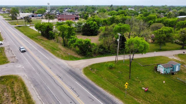 101 Wallace Street, Lone Oak, TX 75453