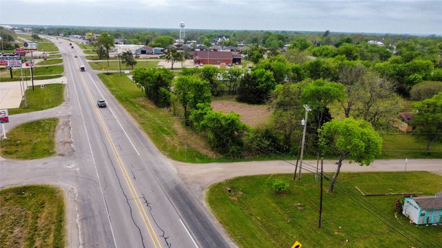 101 Wallace Street, Lone Oak, TX 75453