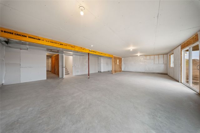 404 N 20th Street, Indianola, IA 50125