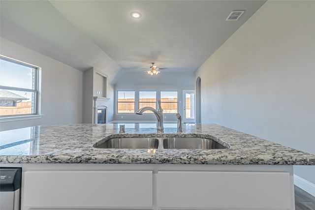 422 Oleander Drive, Royse City, TX 75189