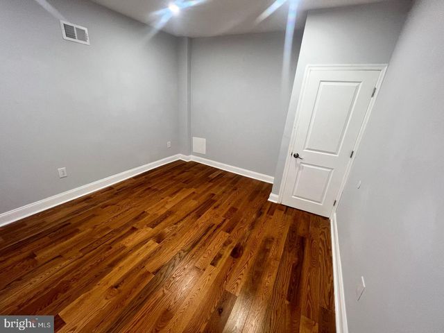 1109 CHRISTIAN ST, Philadelphia, PA 19147