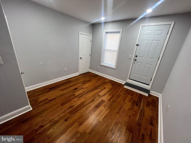 1109 CHRISTIAN ST, Philadelphia, PA 19147