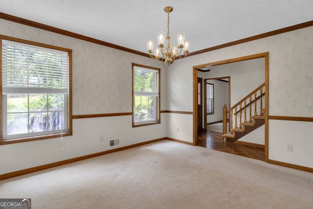886 Pine Needle Road, Hampton, GA 30228