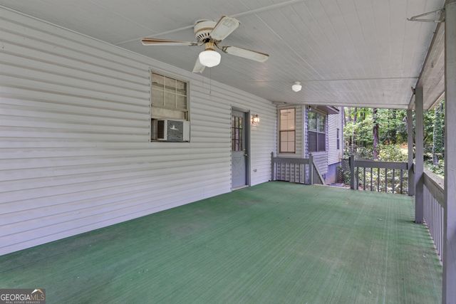 886 Pine Needle Road, Hampton, GA 30228