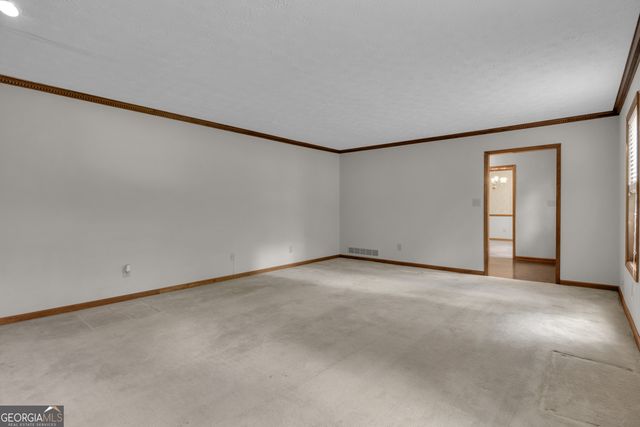 886 Pine Needle Road, Hampton, GA 30228