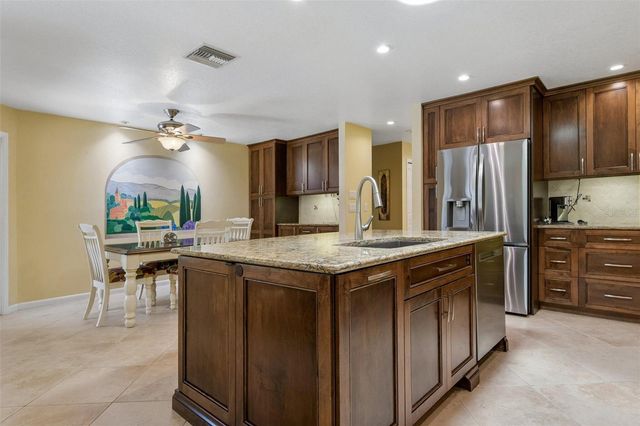 1215 HUNTINGTON LANE, Safety Harbor, FL 34695