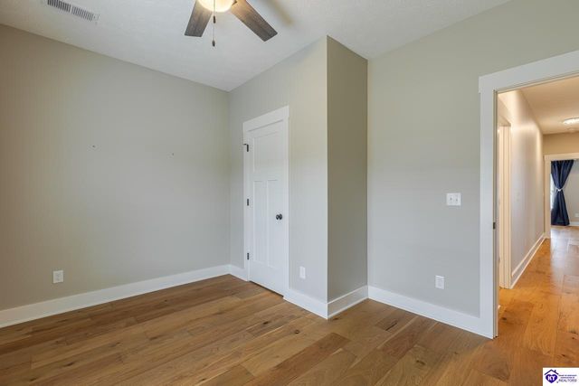 200 Gaston Circle, Elizabethtown, KY 42701
