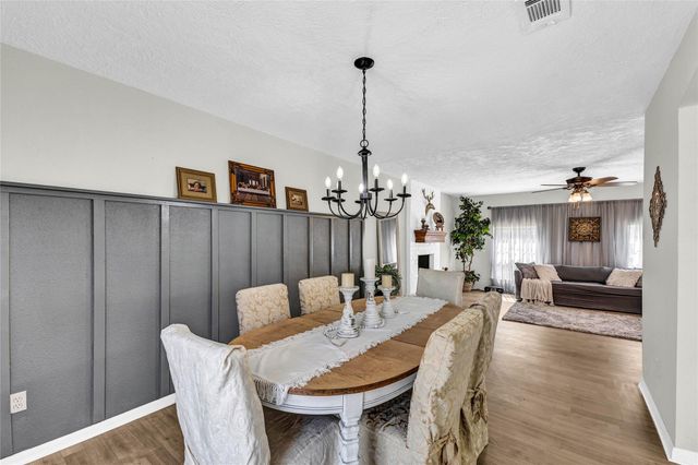 2705 Parrott Avenue, Rosenberg, TX 77471