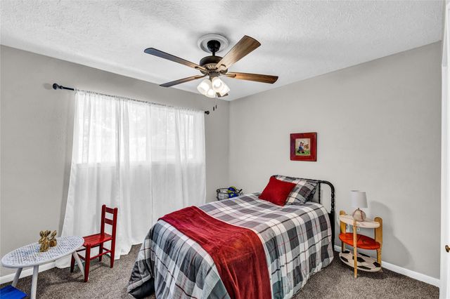 2705 Parrott Avenue, Rosenberg, TX 77471