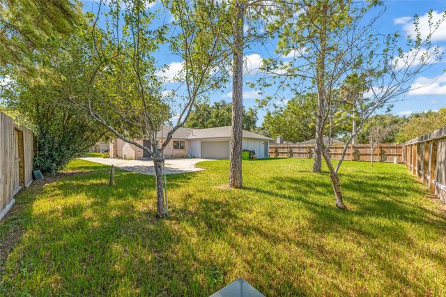 2705 Parrott Avenue, Rosenberg, TX 77471
