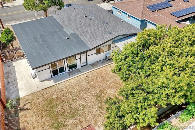 578 E. Indian Rock Rd, Vista, CA 92084