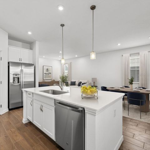 4686 INNER WORLD LANE, Wesley Chapel, FL 33543