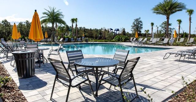 4686 INNER WORLD LANE, Wesley Chapel, FL 33543