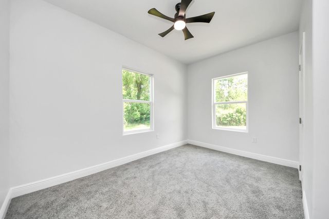 225 County Road 3189b 1, Cleveland, TX 77327
