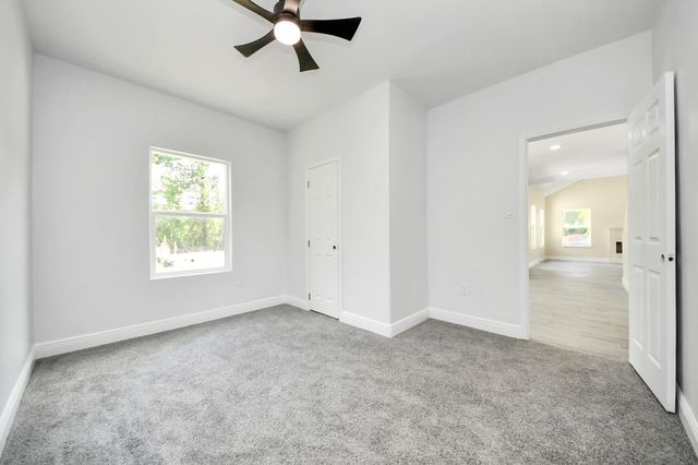 225 County Road 3189b 1, Cleveland, TX 77327