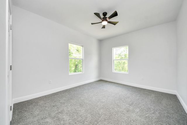 225 County Road 3189b 1, Cleveland, TX 77327