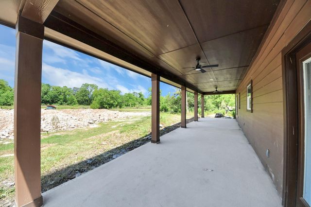 225 County Road 3189b 1, Cleveland, TX 77327