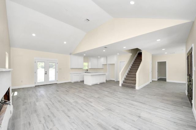 225 County Road 3189b 1, Cleveland, TX 77327