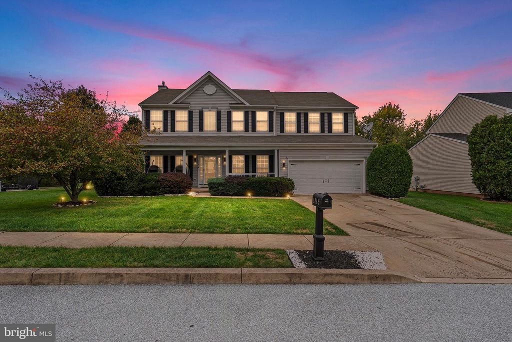 1145 STONE GATE DR, York, PA 17406