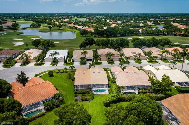 6658 Castlelawn PL 9, Naples, FL 34113