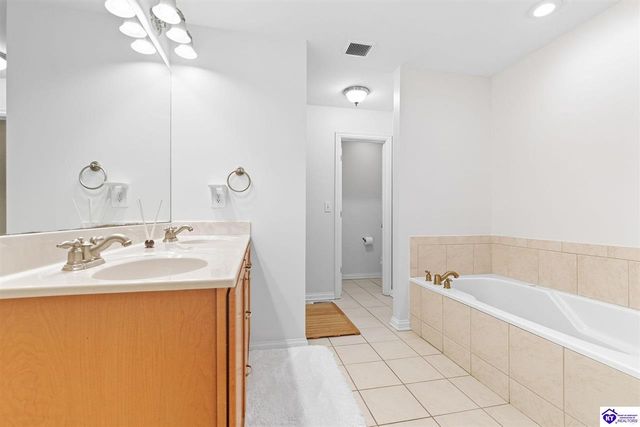 102 A Legacy Court, Elizabethtown, KY 42701