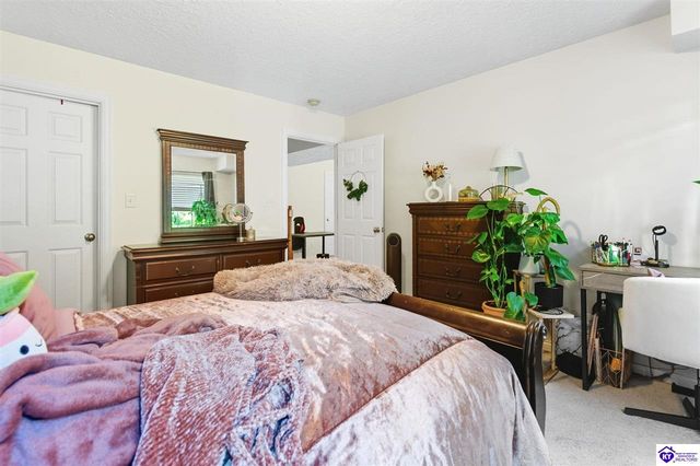 102 A Legacy Court, Elizabethtown, KY 42701