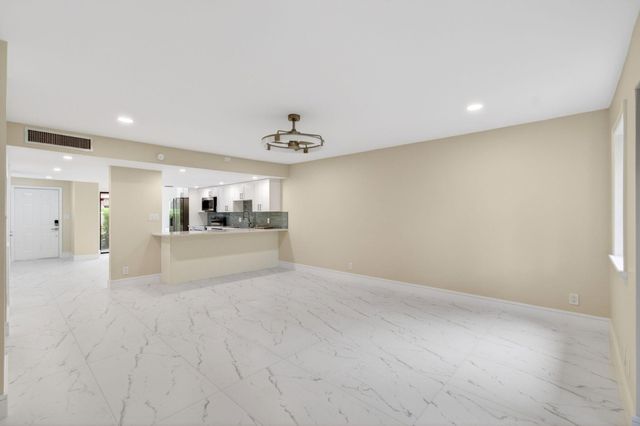 1330 NW 13th Street 12, Boca Raton, FL 33486