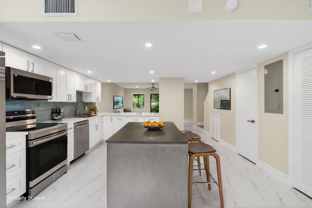 1330 NW 13th Street 12, Boca Raton, FL 33486