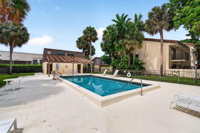 1330 NW 13th Street 12, Boca Raton, FL 33486