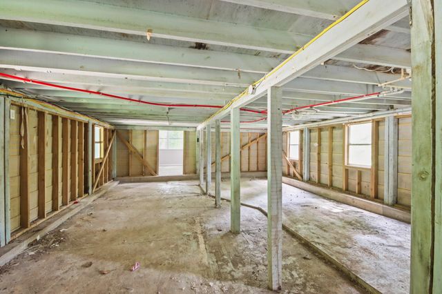 21146 Caney Drive, New Caney, TX 77357