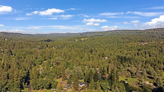 4420 Pleasant Oak Ct, Placerville, CA 95667