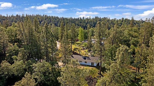 4420 Pleasant Oak Ct, Placerville, CA 95667