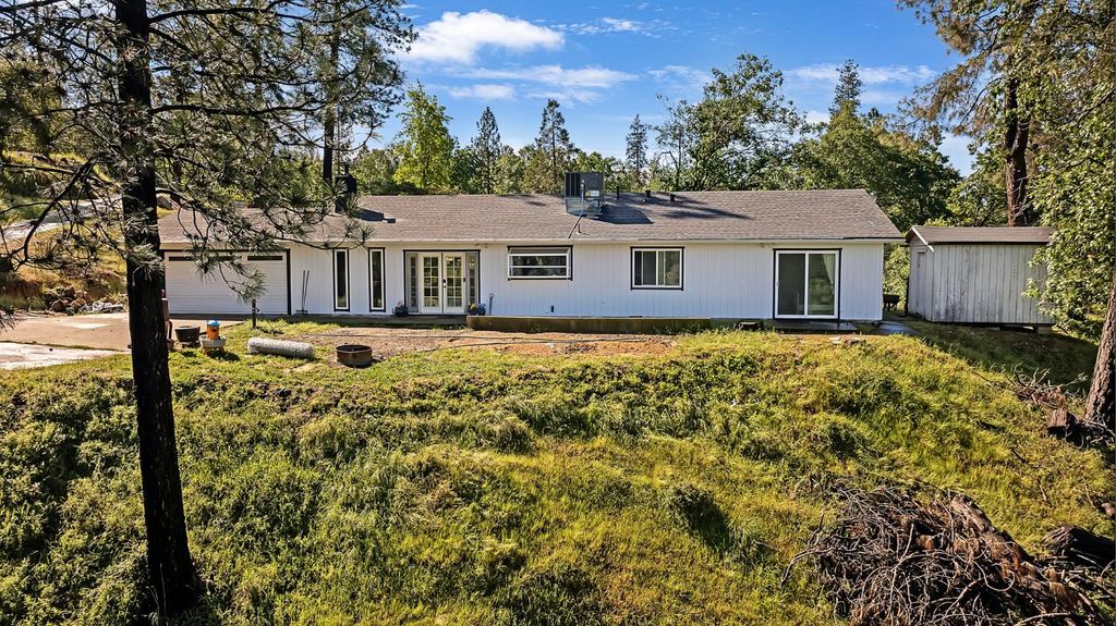 4420 Pleasant Oak Ct, Placerville, CA 95667